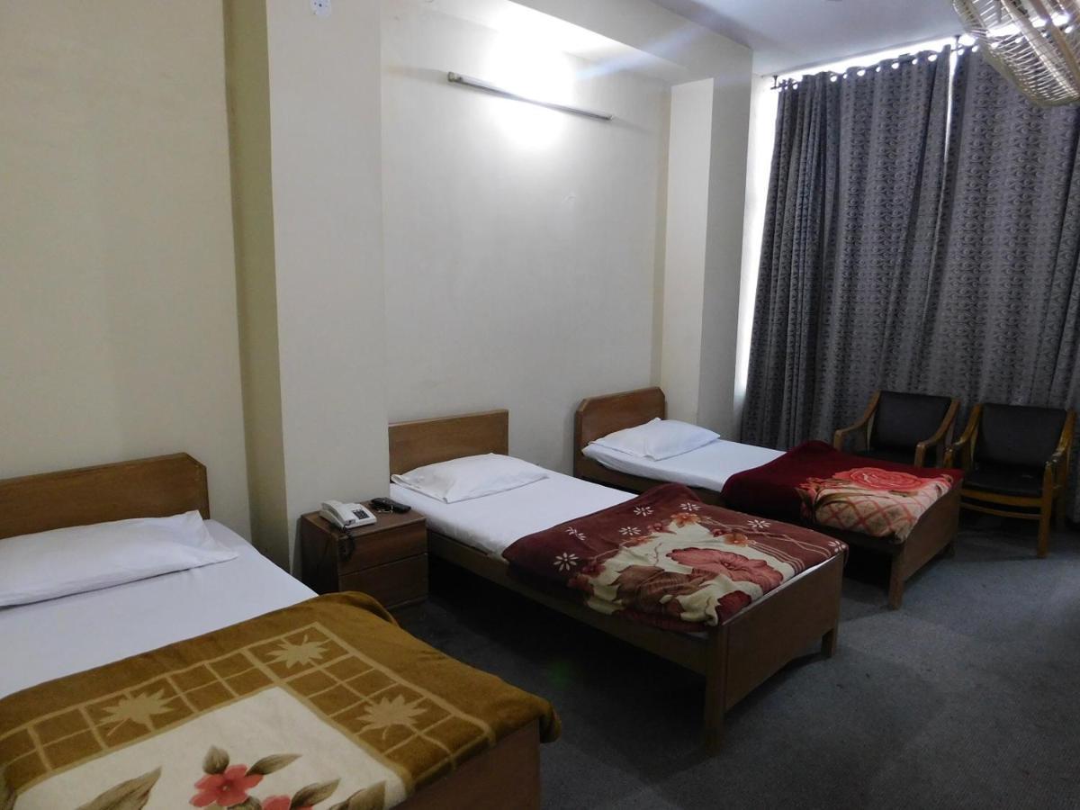 Hotel Avanti Rawalpindi Bagian luar foto